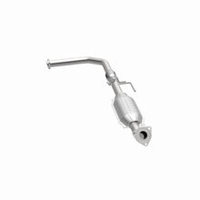 Load image into Gallery viewer, MagnaFlow Exhaust Products 24404 HM Grade Direct-Fit Catalytic Converter for Select Toyota Tundra