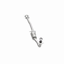 Load image into Gallery viewer, MagnaFlow Exhaust Products 22616 Standard Grade Direct-Fit Catalytic Converter for Select Chevrolet Sprint, Geo Metro, Suzuki Swift
