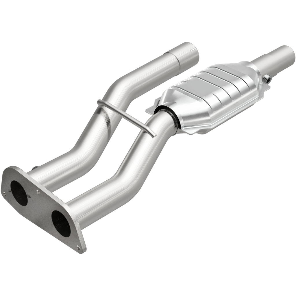MagnaFlow Exhaust Products 23179 HM Grade Direct-Fit Catalytic Converter for Select Chevrolet C2500, Chevrolet C2500 Suburban, Chevrolet C3500, Chevrolet K2500, Chevrolet K3500, GMC C2500, GMC C2500 Suburban, GMC K2500, GMC K3500