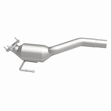 Load image into Gallery viewer, MagnaFlow Exhaust Products 24185 HM Grade Direct-Fit Catalytic Converter for Select Volkswagen Touareg