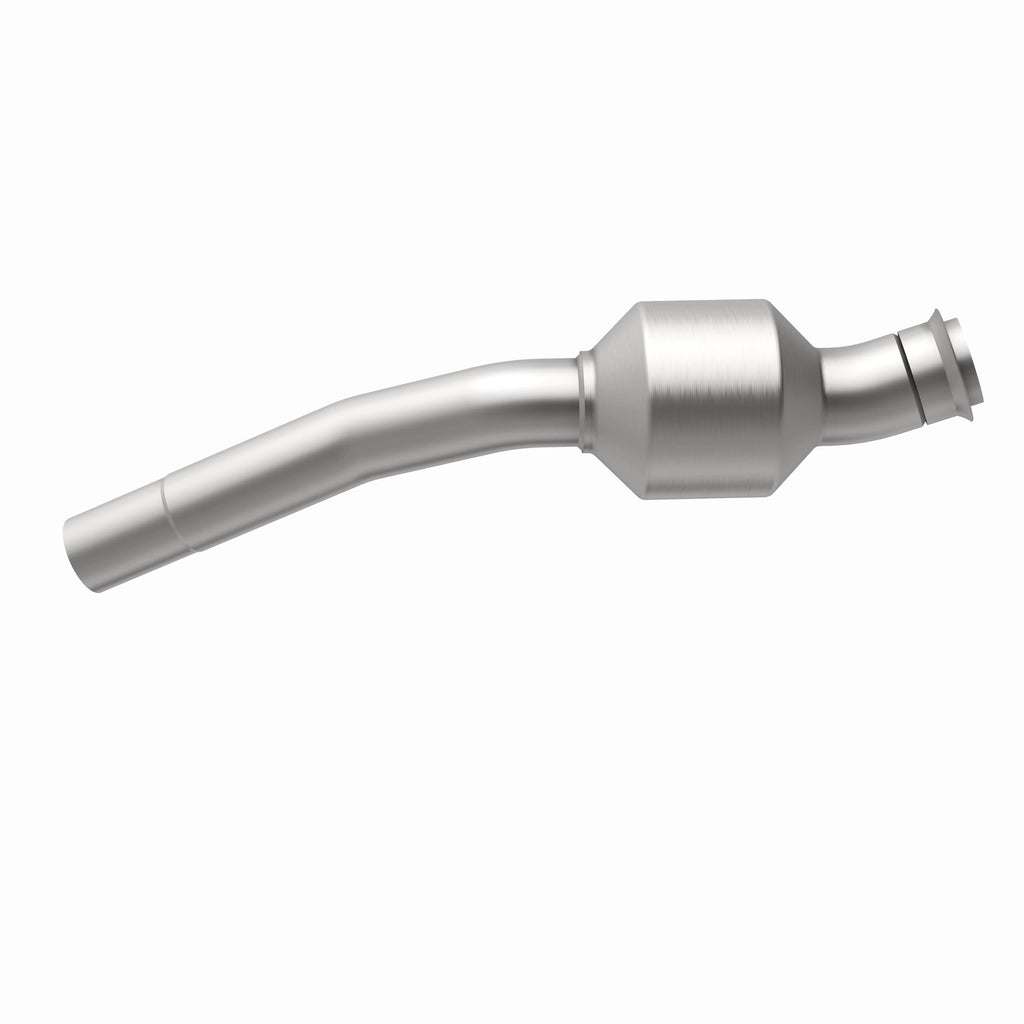 MagnaFlow Exhaust Products 51637 OEM Grade Direct-Fit Catalytic Converter for Select Audi A3, Volkswagen Beetle, Volkswagen Golf, Volkswagen Jetta