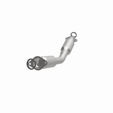 Load image into Gallery viewer, MagnaFlow Exhaust Products 5411166 California CARB Direct-Fit Catalytic Converter for Select Nissan Sentra