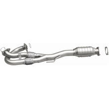 Load image into Gallery viewer, MagnaFlow Exhaust Products 24213 HM Grade Direct-Fit Catalytic Converter for Select Nissan Murano