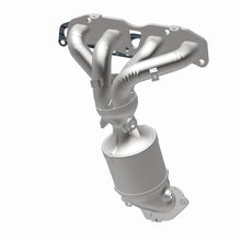 Load image into Gallery viewer, MagnaFlow Exhaust Products 5631295 California CARB Manifold Catalytic Converter for Select Nissan Altima