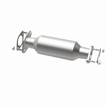Load image into Gallery viewer, MagnaFlow Exhaust Products 5671332 California CARB Direct-Fit Catalytic Converter for Select Hyundai Elantra, Kia Spectra, Kia Spectra5