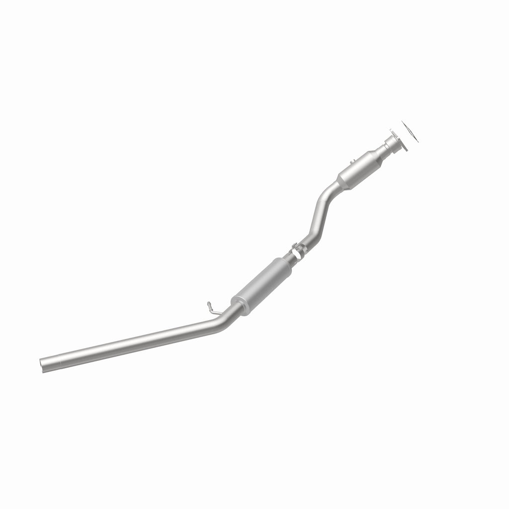 MagnaFlow Exhaust Products 49448 OEM Grade Direct-Fit Catalytic Converter for Select Chrysler Town & Country, Dodge Grand Caravan, Volkswagen Routan