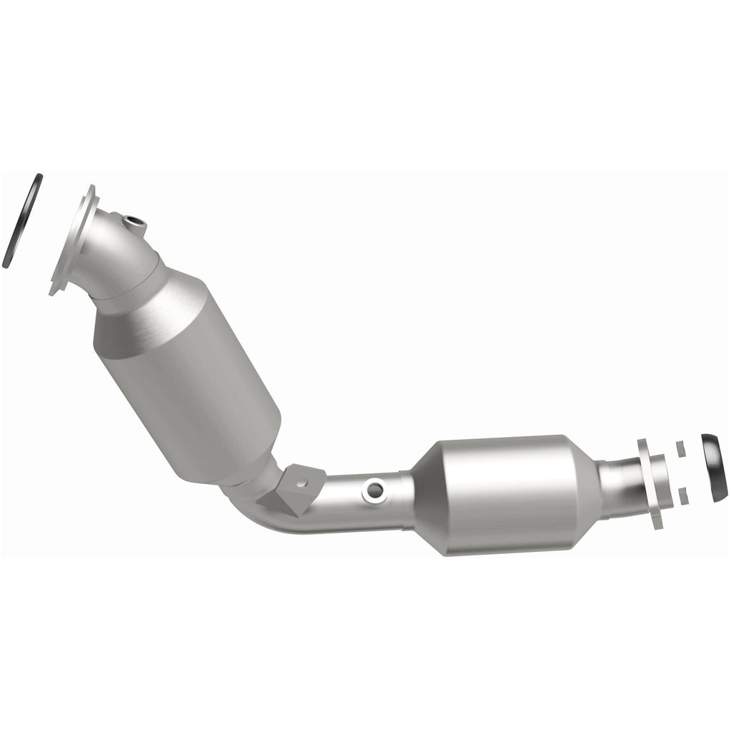 MagnaFlow Exhaust Products 280755 OEM Grade Direct-Fit Catalytic Converter for Select Toyota Sequoia, Toyota Tundra