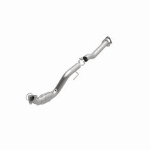 Load image into Gallery viewer, MagnaFlow Exhaust Products 5451535 California CARB Direct-Fit Catalytic Converter for Select Chevrolet Express 2500, Chevrolet Express 3500, GMC Savana 2500, GMC Savana