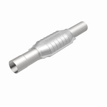 Load image into Gallery viewer, MagnaFlow Exhaust Products 93488 Standard Grade Direct-Fit Catalytic Converter for Select Chevrolet Blazer, Chevrolet C1500 Suburban, Chevrolet C2500 Suburban, Chevrolet K1500 Suburban, Chevrolet K2500 Suburban, GMC C1500 Suburban, GMC C2500 Suburban,