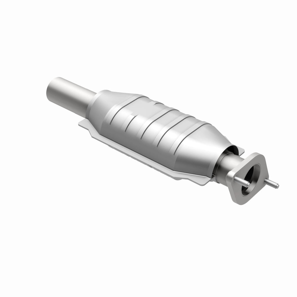 MagnaFlow Exhaust Products 51808 OEM Grade Direct-Fit Catalytic Converter for Select Ford Taurus, Ford Taurus X, Mercury Sable
