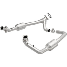 Load image into Gallery viewer, MagnaFlow Exhaust Products 24307 HM Grade Direct-Fit Catalytic Converter for Select Ford E-150, Ford E-150 Club Wagon, Ford E-150 Econoline, Ford E-150 Econoline Club Wagon, Ford E-250, Ford E-250 Econoline, Ford E-350 Club Wagon, Ford E-350 Econoline