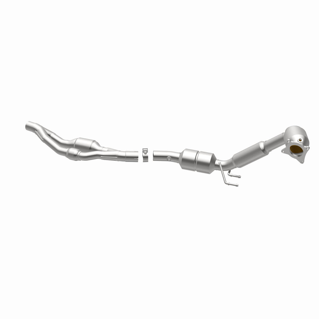 MagnaFlow Exhaust Products 49715 OEM Grade Direct-Fit Catalytic Converter for Select Audi TT, Audi TT Quattro