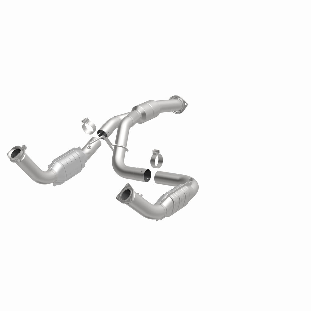 MagnaFlow Exhaust Products 51812 OEM Grade Direct-Fit Catalytic Converter for Select Chevrolet Silverado HD, Chevrolet Silverado HD, GMC Sierra HD, GMC Sierra HD