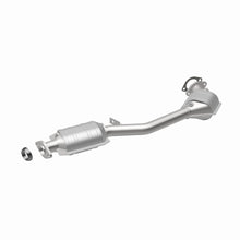 Load image into Gallery viewer, MagnaFlow Exhaust Products 451008 California CARB Direct-Fit Catalytic Converter for Select Subaru Forester
