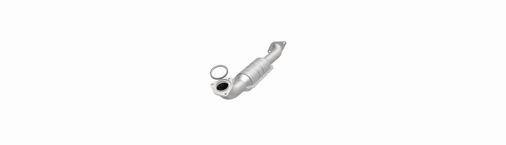 MagnaFlow Exhaust Products 51689 OEM Grade Direct-Fit Catalytic Converter for Select Pontiac G8
