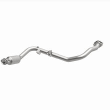 Load image into Gallery viewer, MagnaFlow Exhaust Products 4651719 California CARB Direct-Fit Catalytic Converter for Select Land Rover LR3, Land Rover Range Rover Sport