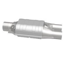 Load image into Gallery viewer, MagnaFlow Exhaust Products 51067 OEM Grade Universal Catalytic Converter for Select Dodge B1500, Dodge B2500, Dodge B3500, Dodge Ram Van, Dodge Ram Van, Dodge Ram Van