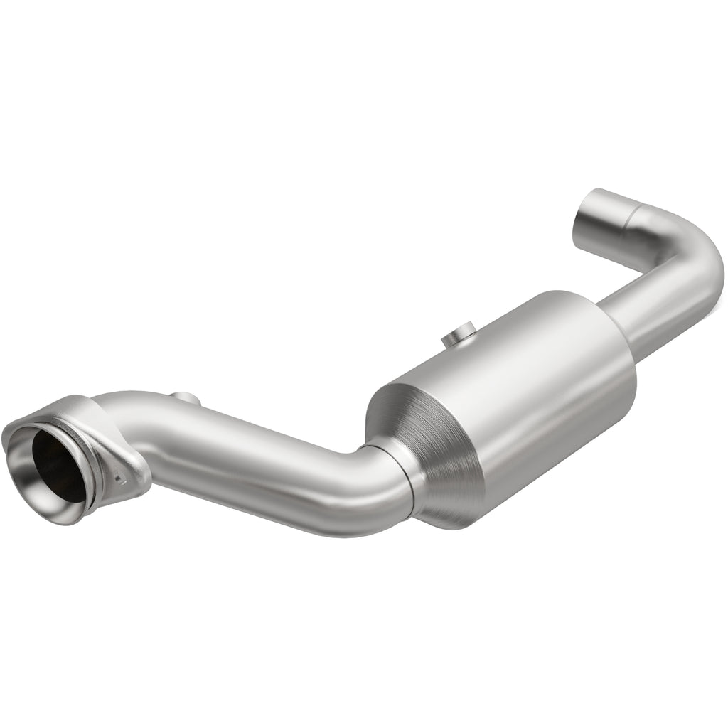 MagnaFlow Exhaust Products 280218 OEM Grade Direct-Fit Catalytic Converter for Select Ford Expedition, Lincoln Navigator