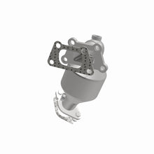 Load image into Gallery viewer, MagnaFlow Exhaust Products 5582220 California CARB Manifold Catalytic Converter for Select Cadillac SRX, Saab 9-4X