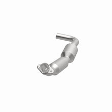 Load image into Gallery viewer, MagnaFlow Exhaust Products 5582311 California CARB Direct-Fit Catalytic Converter for Select Ford E-150, Ford E-250