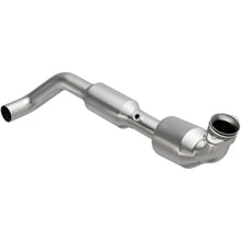 Load image into Gallery viewer, MagnaFlow Exhaust Products 5582705 California CARB Direct-Fit Catalytic Converter for Select Ford F-150