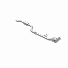 Load image into Gallery viewer, MagnaFlow Exhaust Products 551642 California CARB Direct-Fit Catalytic Converter for Select Mercedes-Benz CLS500, Mercedes-Benz E500