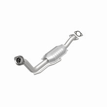 Load image into Gallery viewer, MagnaFlow Exhaust Products 93367 Standard Grade Direct-Fit Catalytic Converter for Select Ford Country Squire, Ford LTD, Ford LTD Crown Victoria, Lincoln Town Car, Mercury Colony Park, Mercury Grand Marquis