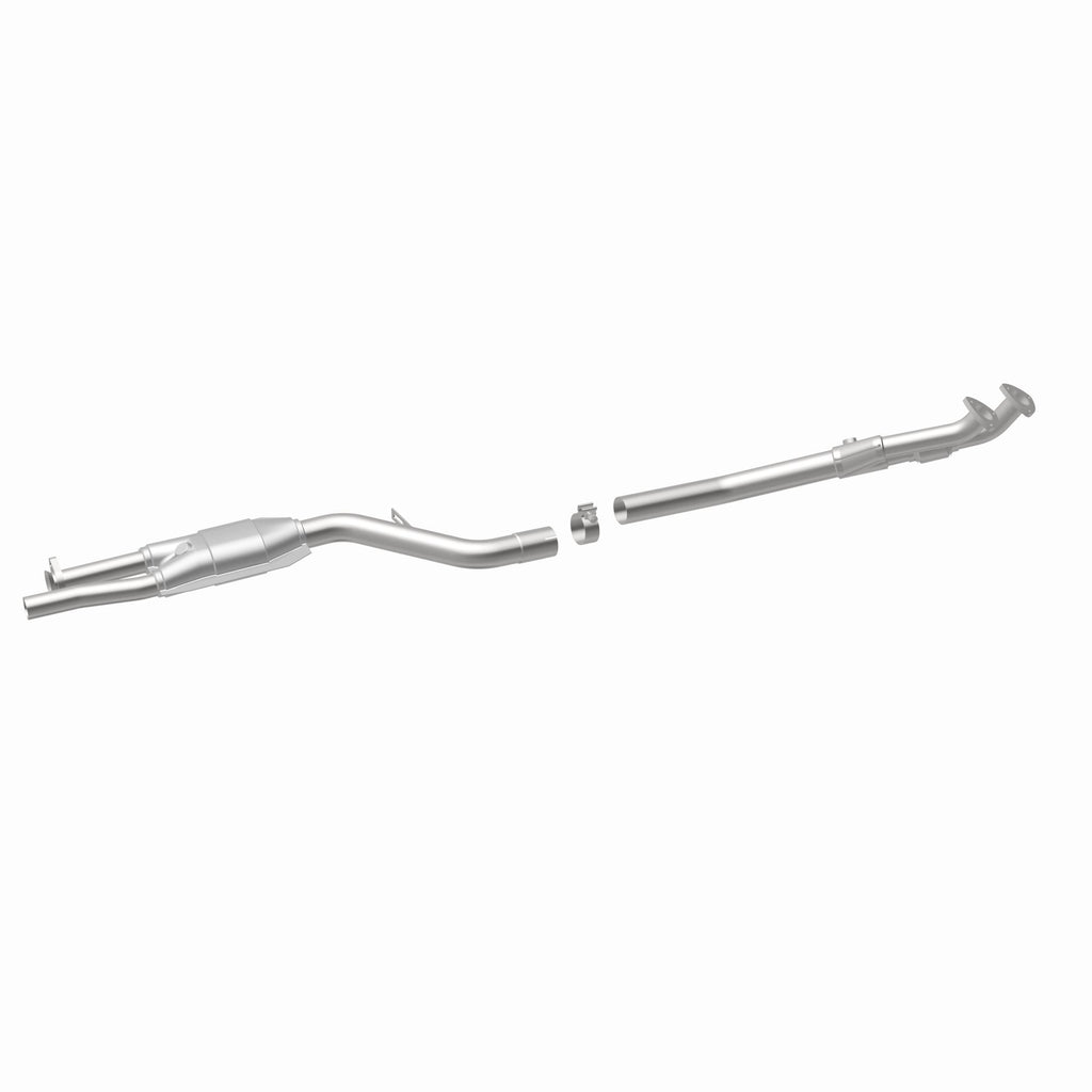 MagnaFlow Exhaust Products 23807 Standard Grade Direct-Fit Catalytic Converter for Select BMW 525i