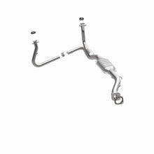 Load image into Gallery viewer, MagnaFlow Exhaust Products 23139 HM Grade Direct-Fit Catalytic Converter for Select Chevrolet Blazer