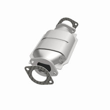 Load image into Gallery viewer, MagnaFlow Exhaust Products 23704 HM Grade Direct-Fit Catalytic Converter for Select INFINITI I30, Nissan Maxima