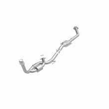 Load image into Gallery viewer, MagnaFlow Exhaust Products 447163 California CARB Direct-Fit Catalytic Converter for Select Toyota Sienna