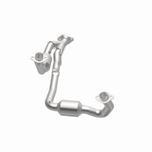 Load image into Gallery viewer, MagnaFlow Exhaust Products 5451709 California CARB Direct-Fit Catalytic Converter for Select Jeep Commander, Jeep Grand Cherokee