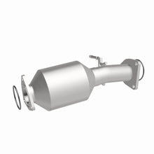 Load image into Gallery viewer, MagnaFlow Exhaust Products 21-293 OEM Grade Direct-Fit Catalytic Converter for Select Honda CR-V