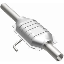 Load image into Gallery viewer, MagnaFlow Exhaust Products 3391222 California CARB Direct-Fit Catalytic Converter for Select Jeep CJ5, Jeep CJ7, Jeep Cherokee, Jeep Grand Wagoneer, Jeep J10, Jeep Scrambler, Jeep Wagoneer