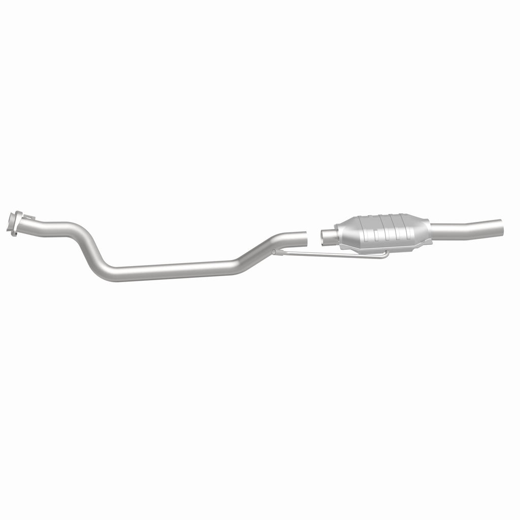 MagnaFlow Exhaust Products 93301 Standard Grade Direct-Fit Catalytic Converter for Select Ford E-150 Econoline, Ford E-150 Econoline Club Wagon, Ford E-250 Econoline, Ford E-250 Econoline Club Wagon, Ford E-350 Econoline, Ford E-350 Econoline Club Wagon,