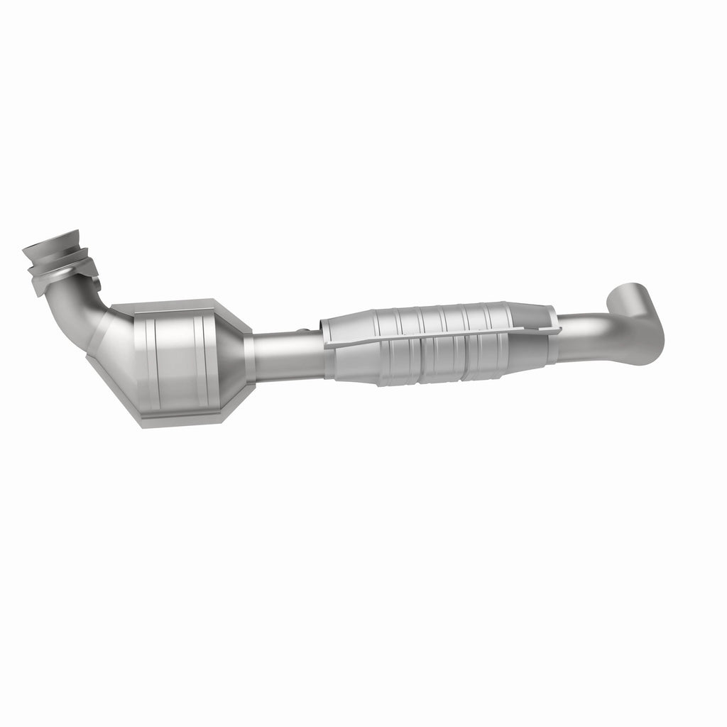 MagnaFlow Exhaust Products 49705 OEM Grade Direct-Fit Catalytic Converter for Select Ford F-150, Lincoln Mark LT