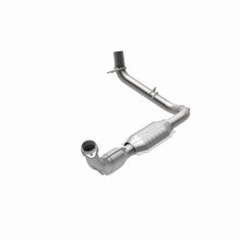 Load image into Gallery viewer, MagnaFlow Exhaust Products 447129 California CARB Direct-Fit Catalytic Converter for Select Ford Expedition, Ford F-150, Ford F-250, Lincoln Navigator