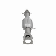 Load image into Gallery viewer, MagnaFlow Exhaust Products 93484 HM Grade Direct-Fit Catalytic Converter for Select Chevrolet S10, GMC Sonoma, Isuzu Hombre