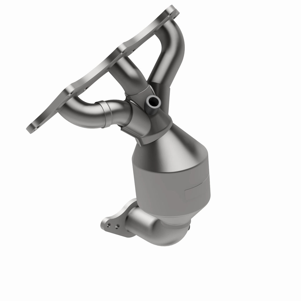 MagnaFlow Exhaust Products 49348 OEM Grade Manifold Catalytic Converter for Select Mitsubishi Eclipse, Mitsubishi Endeavor, Mitsubishi Galant