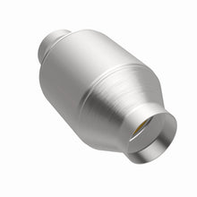 Load image into Gallery viewer, MagnaFlow Exhaust Products 59558 Standard Grade Universal Catalytic Converter