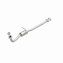 Load image into Gallery viewer, MagnaFlow Exhaust Products 22616 Standard Grade Direct-Fit Catalytic Converter for Select Chevrolet Sprint, Geo Metro, Suzuki Swift