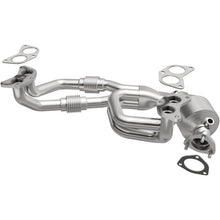 Load image into Gallery viewer, MagnaFlow Exhaust Products 52305 OEM Grade Manifold Catalytic Converter for Select Saab 9-2X, Subaru Forester, Subaru Impreza, Subaru Legacy, Subaru Outback