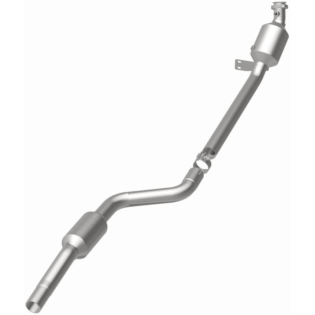 MagnaFlow Exhaust Products 21-448 OEM Grade Direct-Fit Catalytic Converter for Select Mercedes-Benz C300, Mercedes-Benz C350, Mercedes-Benz E350, Mercedes-Benz E400, Mercedes-Benz GLK350
