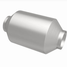 Load image into Gallery viewer, MagnaFlow Exhaust Products 6571306 California CARB Universal Catalytic Converter for Select Acura RLX, Acura TLX, Cadillac XTS, Chevrolet Camaro, Honda Accord, Nissan Altima, Nissan Maxima, Nissan Versa, Nissan Versa Note, Subaru Legacy, Subaru WRX