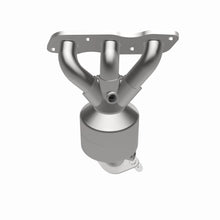 Load image into Gallery viewer, MagnaFlow Exhaust Products 51771 OEM Grade Manifold Catalytic Converter for Select Mitsubishi Outlander