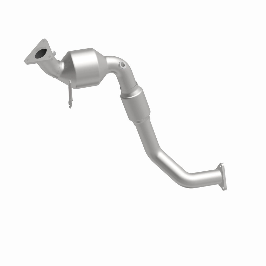 MagnaFlow Exhaust Products 51947 OEM Grade Direct-Fit Catalytic Converter for Select Audi Q7, Volkswagen Touareg