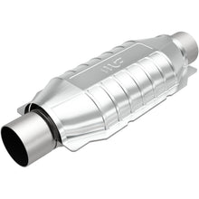 Load image into Gallery viewer, MagnaFlow Exhaust Products 5592306 California CARB Universal Catalytic Converter for Select Acura MDX, Acura RDX, Audi Q7, Buick Enclave, Cadillac Escalade, Cadillac Escalade ESV, Cadillac Escalade EXT, Cadillac SRX, Chevrolet Avalanche, Chevrolet