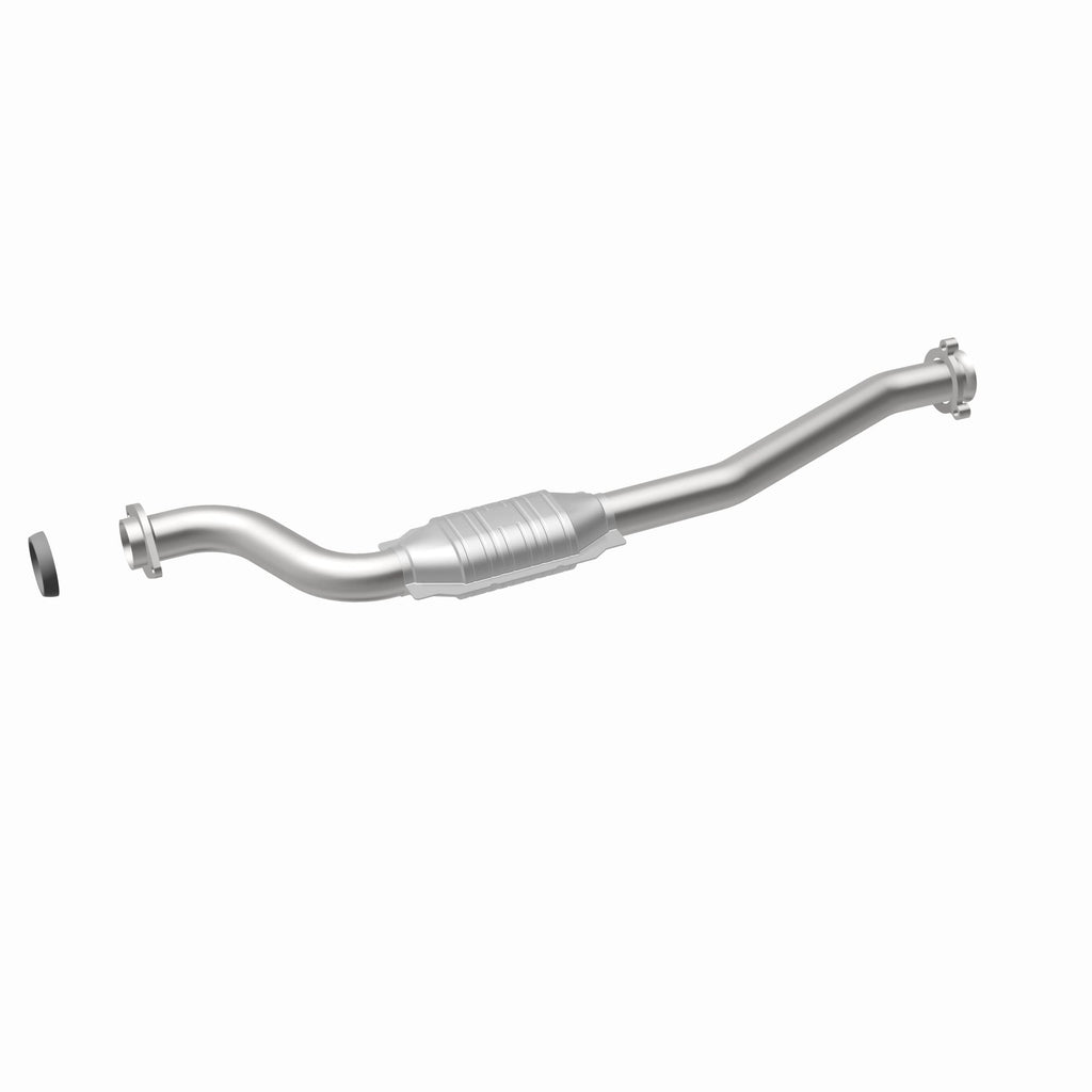 MagnaFlow Exhaust Products 51476 OEM Grade Direct-Fit Catalytic Converter for Select Hummer H3, Hummer H3T