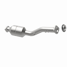 Load image into Gallery viewer, MagnaFlow Exhaust Products 5671272 California CARB Direct-Fit Catalytic Converter for Select Nissan Sentra