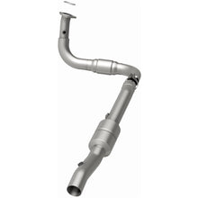 Load image into Gallery viewer, MagnaFlow Exhaust Products 447269 California CARB Direct-Fit Catalytic Converter for Select Chevrolet Silverado HD, Chevrolet Silverado HD, Chevrolet Suburban 2500, GMC Sierra